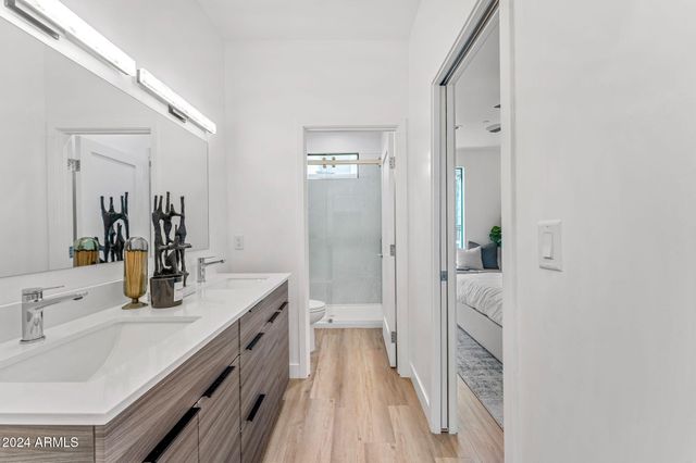 4220 N 32ND Street 4, Phoenix, AZ 85018