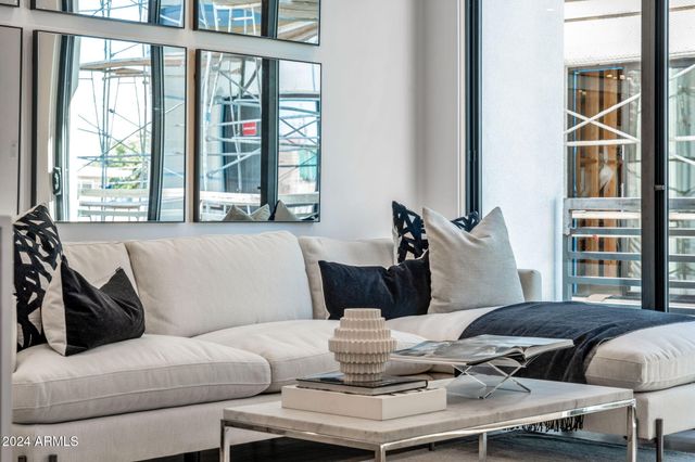 4220 N 32ND Street 4, Phoenix, AZ 85018