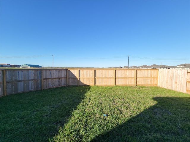 1603 Windrose Bend, Angleton, TX 77515
