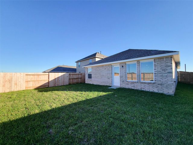 1603 Windrose Bend, Angleton, TX 77515