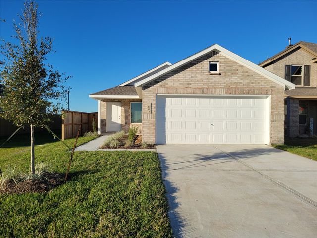 1603 Windrose Bend, Angleton, TX 77515