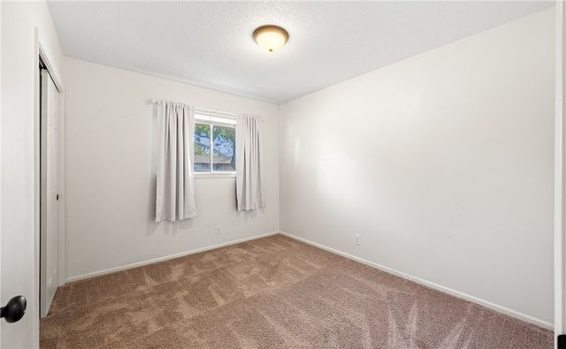 1713 Dallas St, Portland, TX 78374