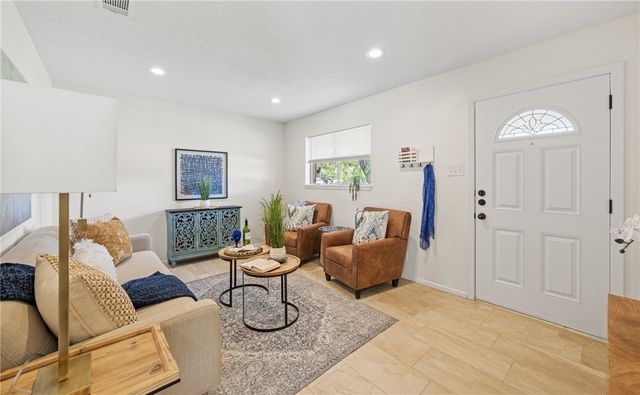 1713 Dallas St, Portland, TX 78374