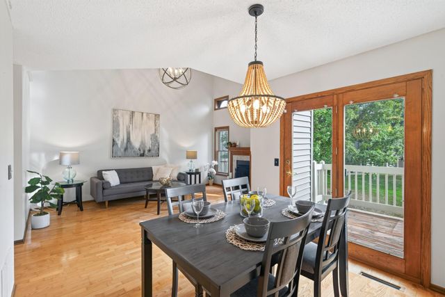 14307 Bedford Drive, Eden Prairie, MN 55346