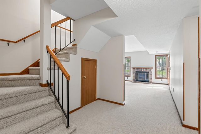 14307 Bedford Drive, Eden Prairie, MN 55346