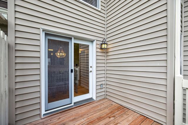 14307 Bedford Drive, Eden Prairie, MN 55346