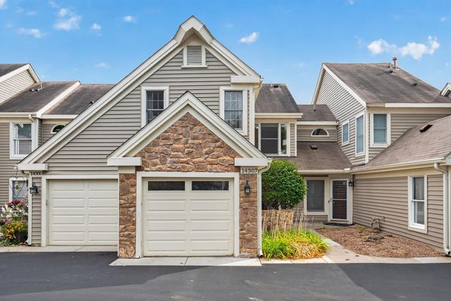 14307 Bedford Drive, Eden Prairie, MN 55346