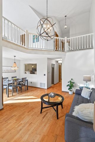14307 Bedford Drive, Eden Prairie, MN 55346