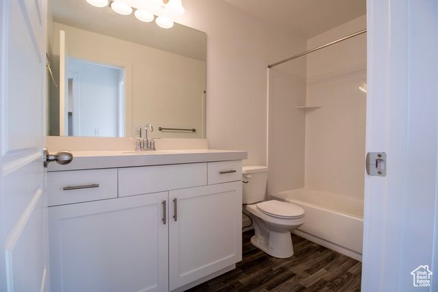 422 E 360 N, Vineyard, UT 84059