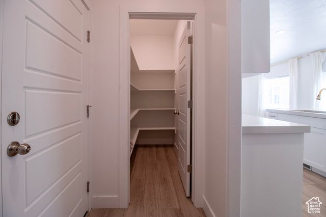 422 E 360 N, Vineyard, UT 84059