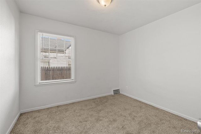 8203 Brace Street, Detroit, MI 48228