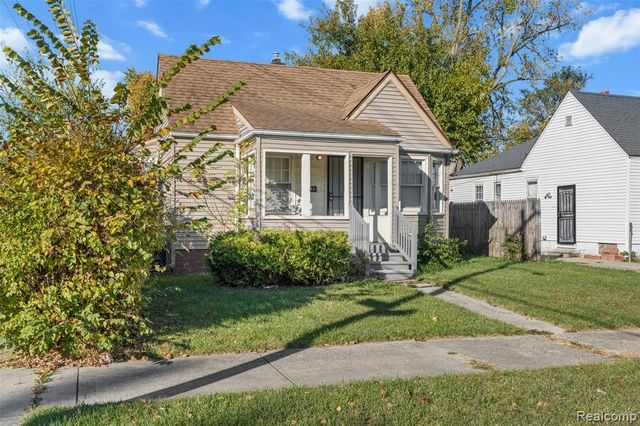8203 Brace Street, Detroit, MI 48228