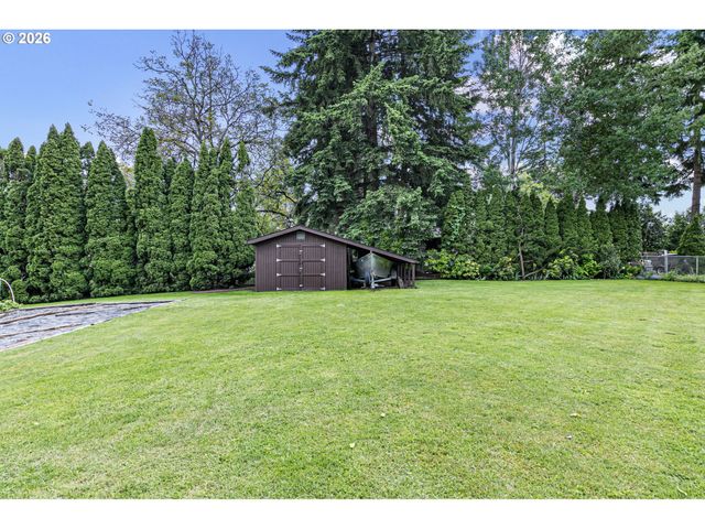 1295 BETTY Ln, Eugene, OR 97404