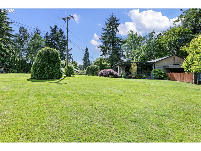 1295 BETTY Ln, Eugene, OR 97404