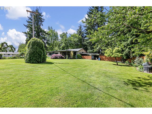 1295 BETTY Ln, Eugene, OR 97404
