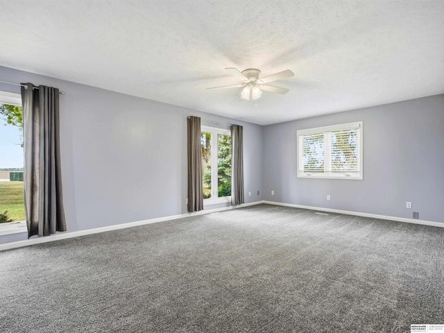 12105 144th Street, Louisville, NE 68037