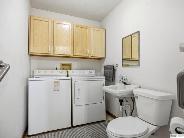 12105 144th Street, Louisville, NE 68037