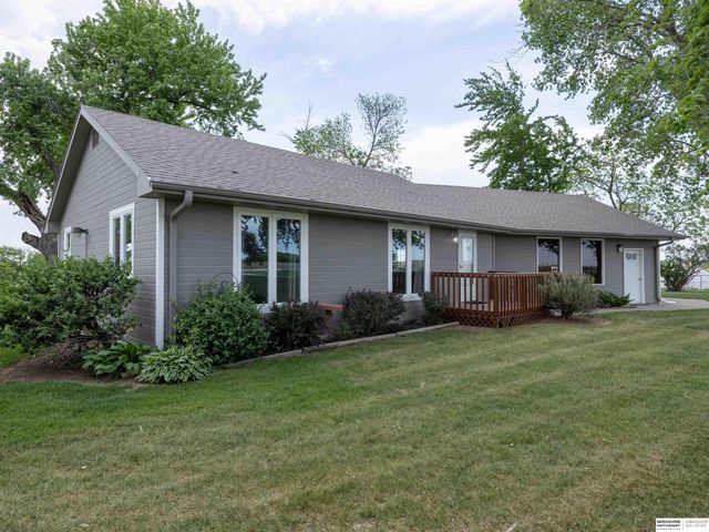 12105 144th Street, Louisville, NE 68037