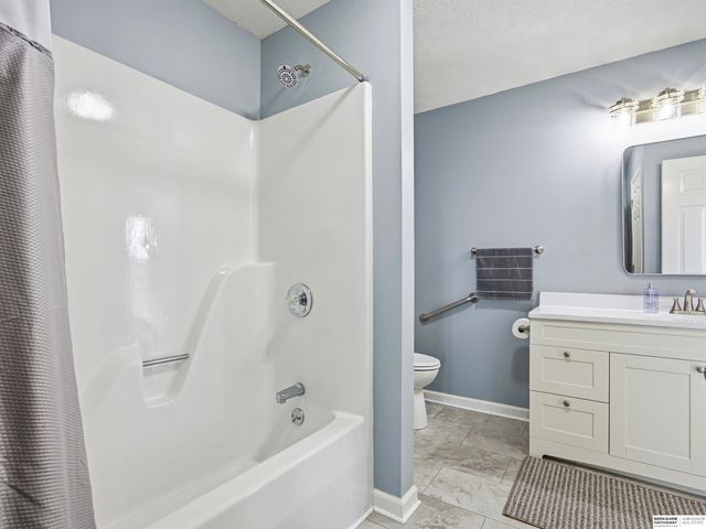 12105 144th Street, Louisville, NE 68037