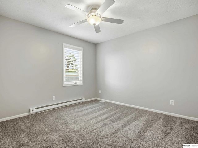 12105 144th Street, Louisville, NE 68037