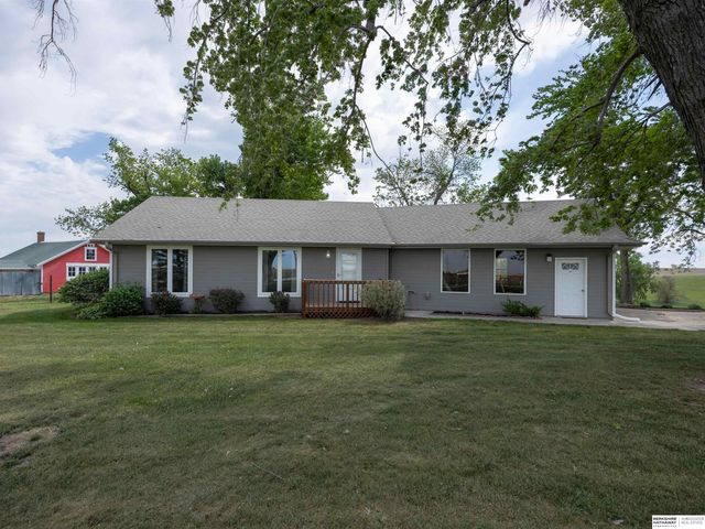 12105 144th Street, Louisville, NE 68037