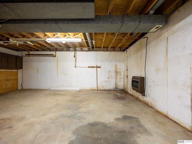 12105 144th Street, Louisville, NE 68037