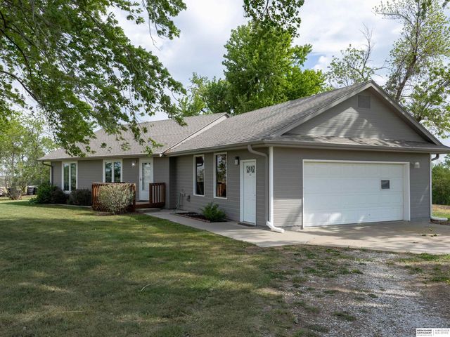 12105 144th Street, Louisville, NE 68037
