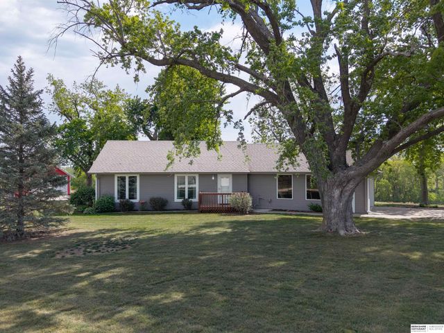 12105 144th Street, Louisville, NE 68037