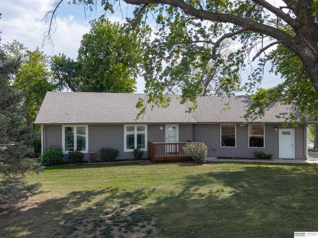 12105 144th Street, Louisville, NE 68037