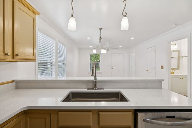 354 9th Ave, N, Franklin, TN 37064