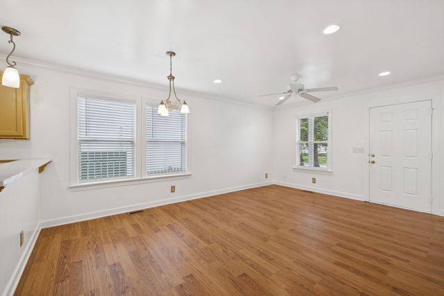 354 9th Ave, N, Franklin, TN 37064