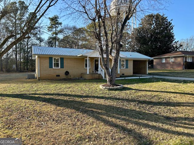 201 Pecan Drive, Hartwell, GA 30643