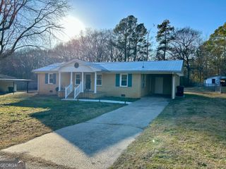 201 Pecan Drive, Hartwell, GA 30643
