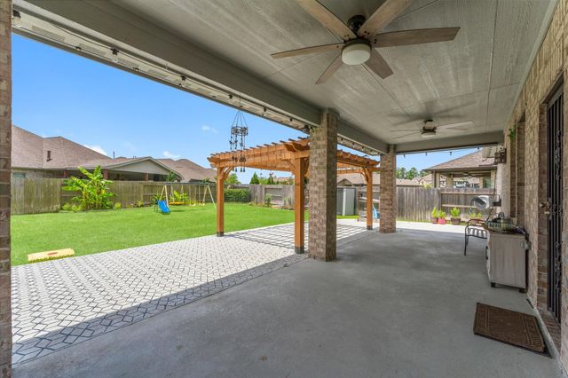 3850 Chapman Bluff Drive, Spring, TX 77386