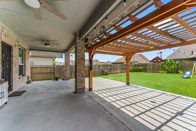 3850 Chapman Bluff Drive, Spring, TX 77386