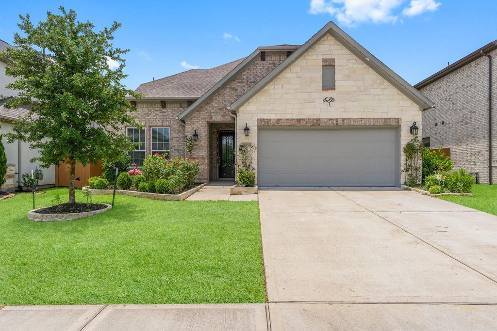 3850 Chapman Bluff Drive, Spring, TX 77386