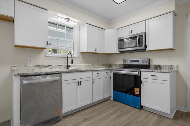 1114 Temple St., Conway, SC 29526