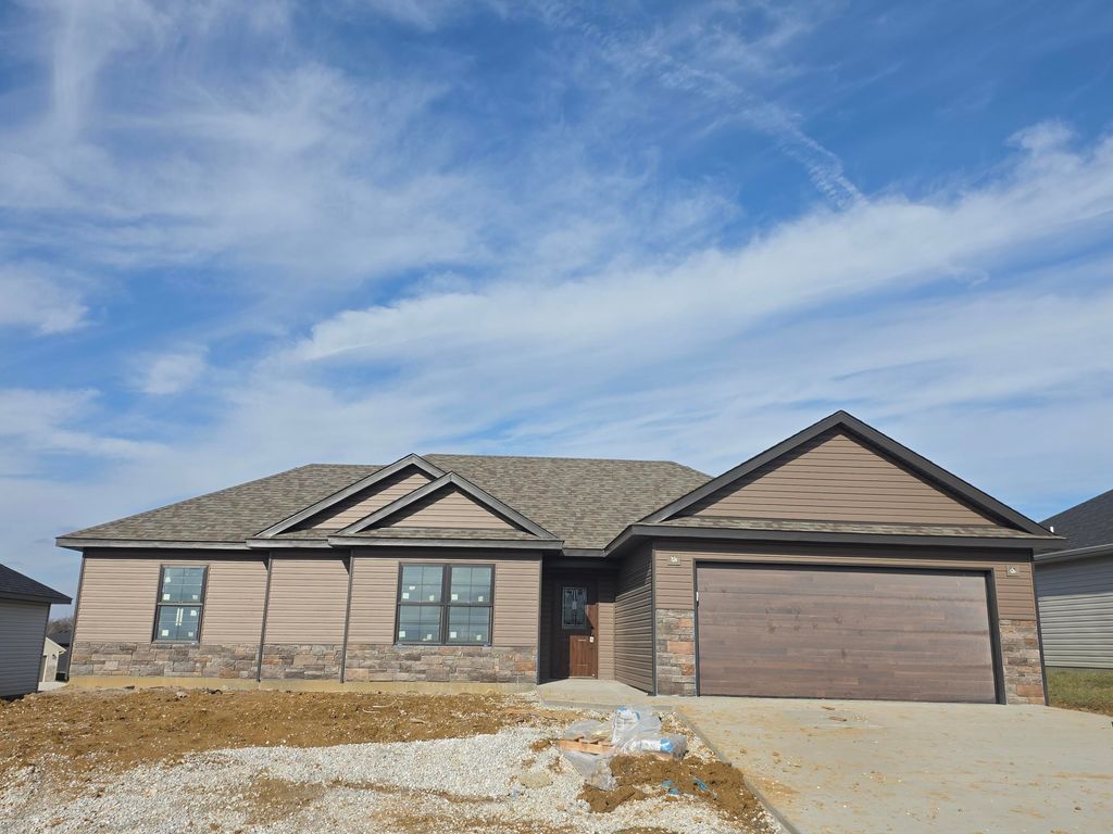 3311 NAPLES DR, Columbia, MO 65202