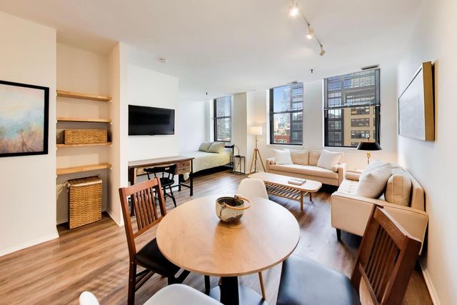 640 S Federal Street 807, Chicago, IL 60605