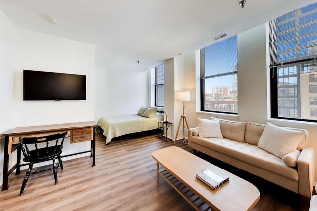 640 S Federal Street 807, Chicago, IL 60605