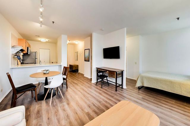 640 S Federal Street 807, Chicago, IL 60605