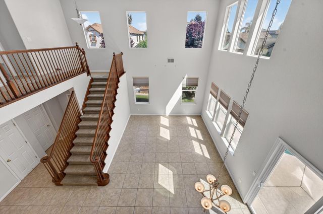 5708 Claudied Way, Elk Grove, CA 95757