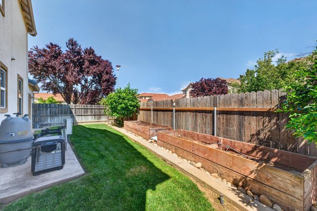 5708 Claudied Way, Elk Grove, CA 95757