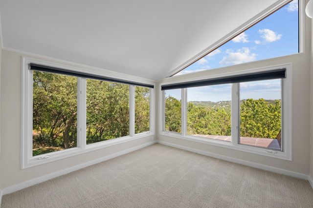 5104 Beverly Hills DR, Austin, TX 78731