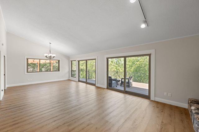 5104 Beverly Hills DR, Austin, TX 78731