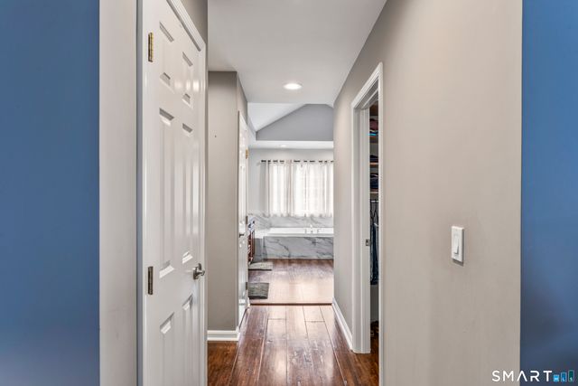 32 Yogananda Street, Newtown, CT 06482