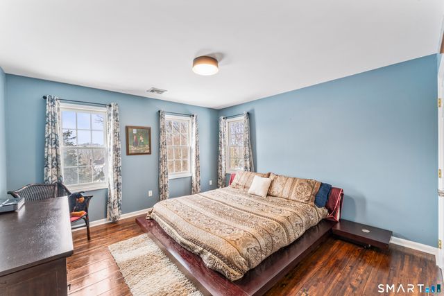 32 Yogananda Street, Newtown, CT 06482