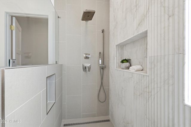 1360 S MULBERRY Street, Gilbert, AZ 85296