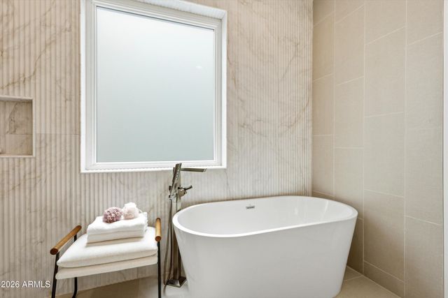 1360 S MULBERRY Street, Gilbert, AZ 85296