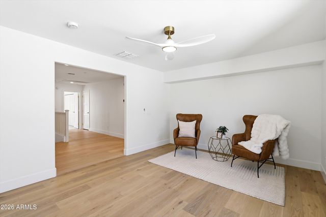 1360 S MULBERRY Street, Gilbert, AZ 85296